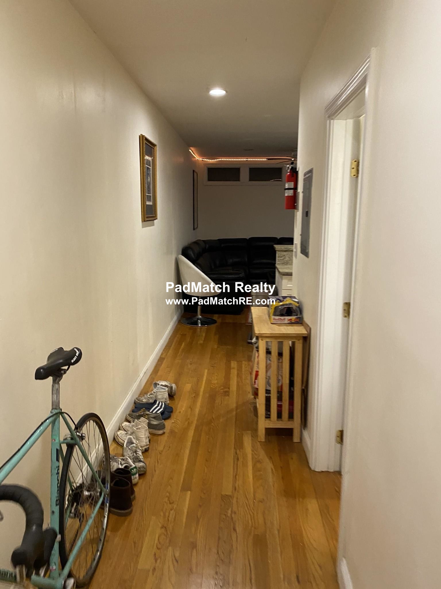 318 Saint Paul St, Brookline