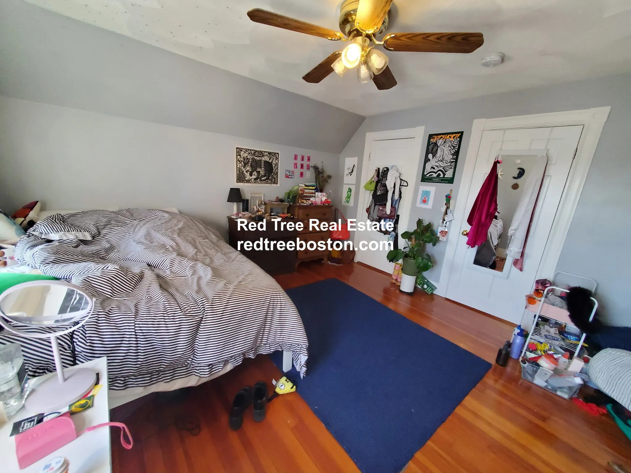 121 Lowell St, Powder House Square