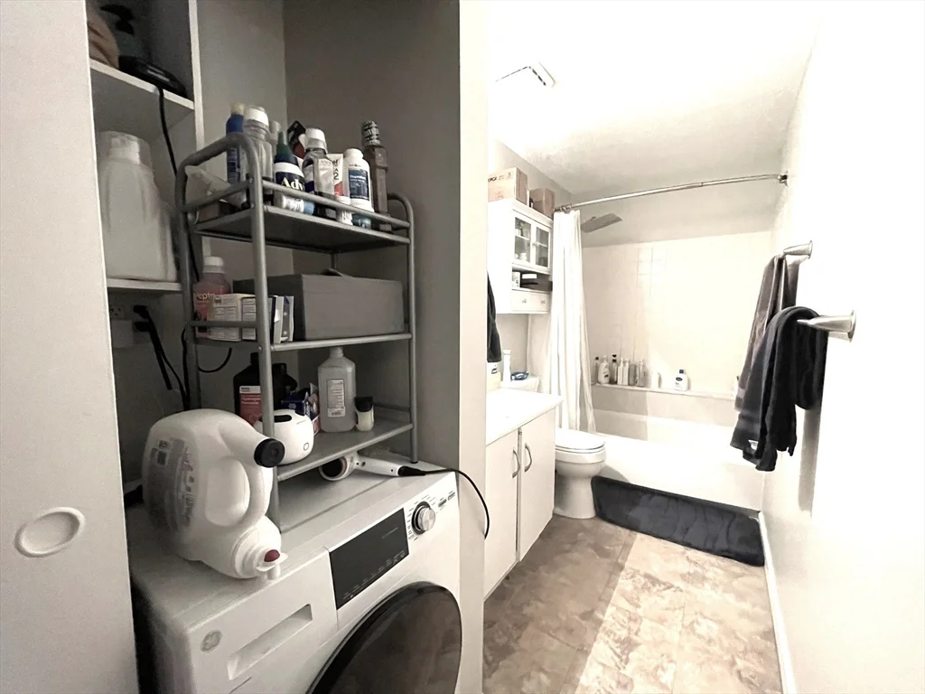 36 Silver Hill Ln, Natick