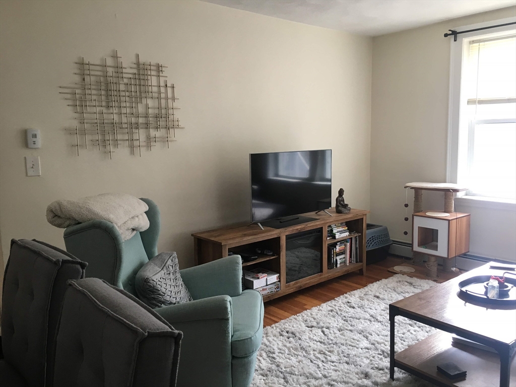 38 Day St, Davis Square