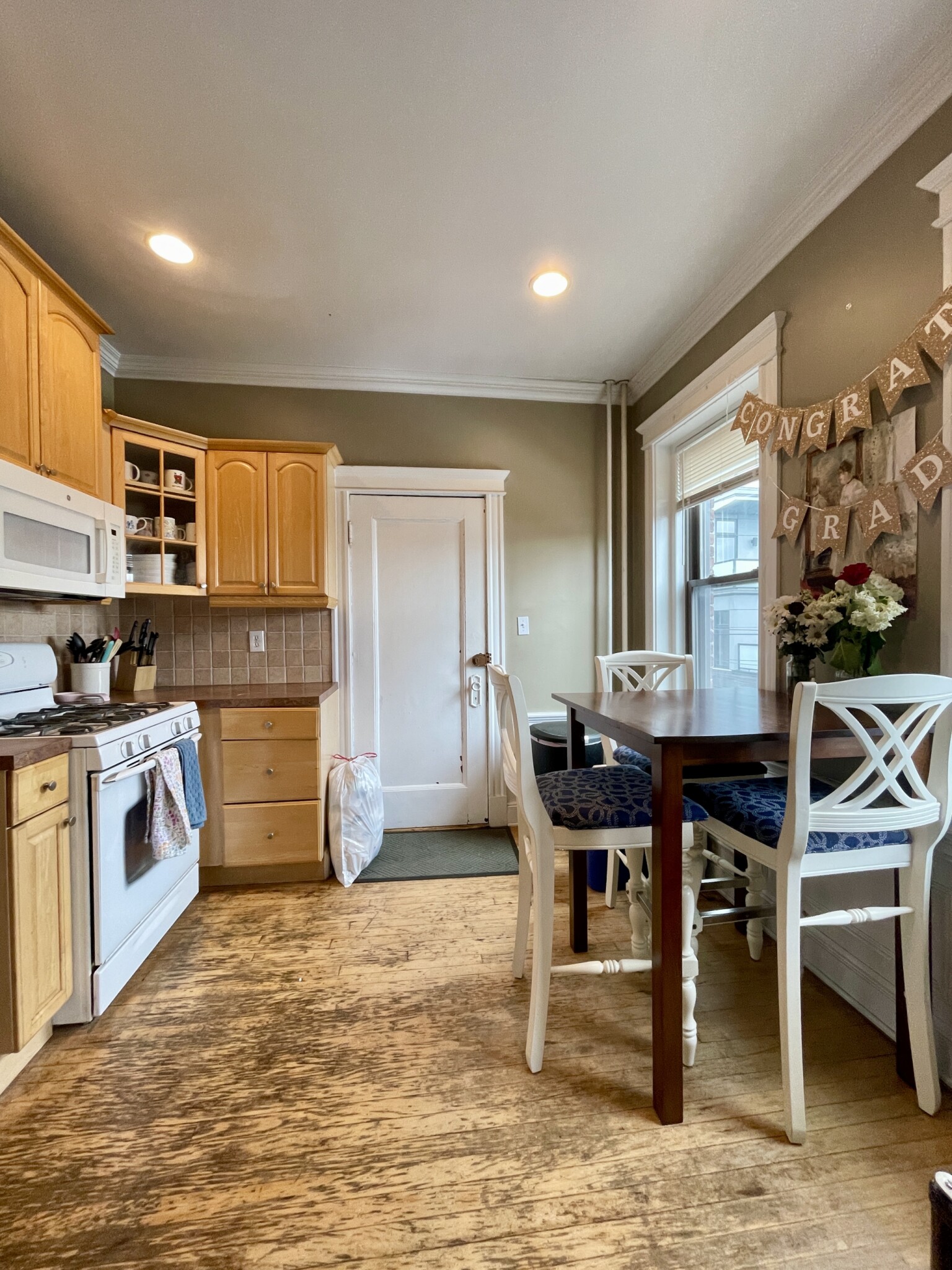 10 Greenway Ct, Coolidge Corner