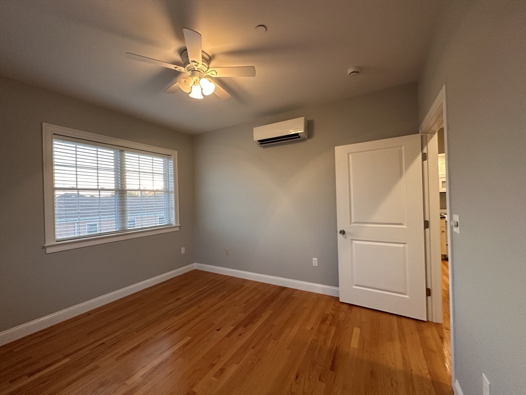 60 Pearl St, Five Corners