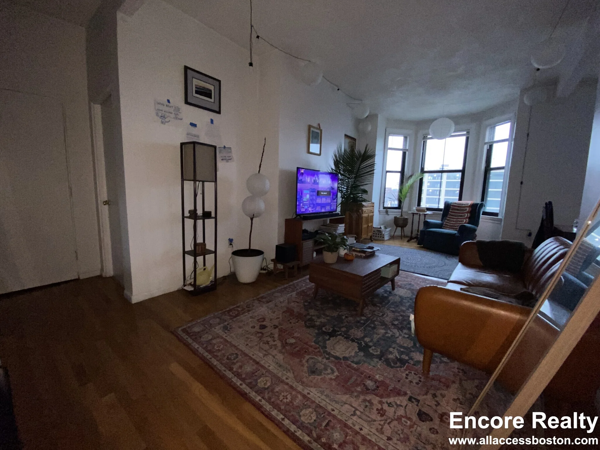 23 Cortes St, Back Bay