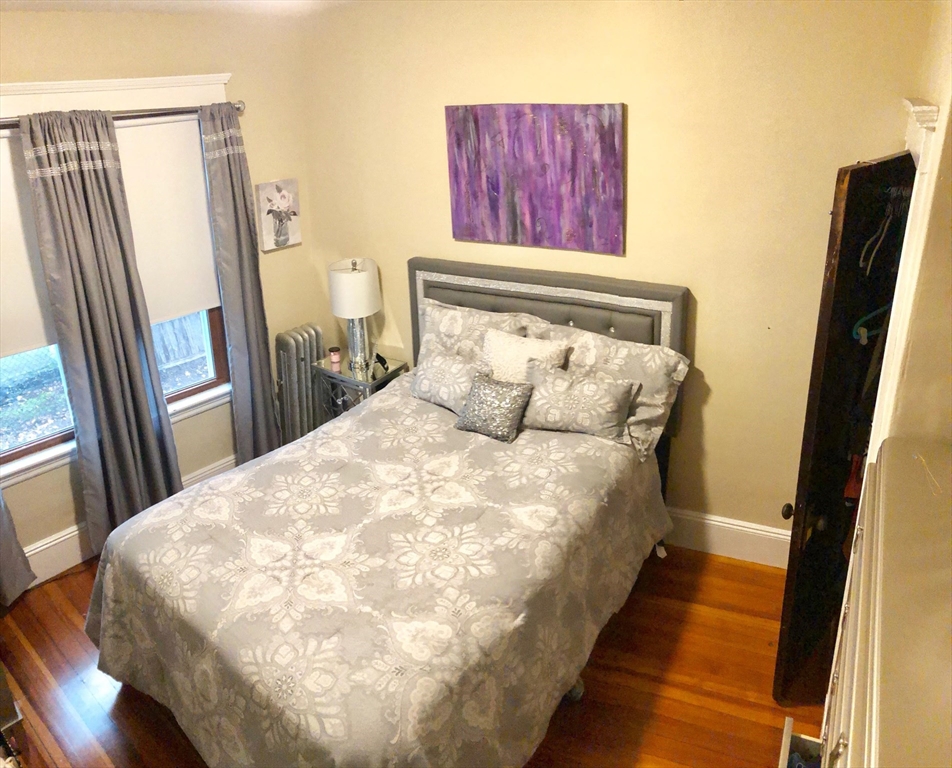 24-26 Marshall St, Medford