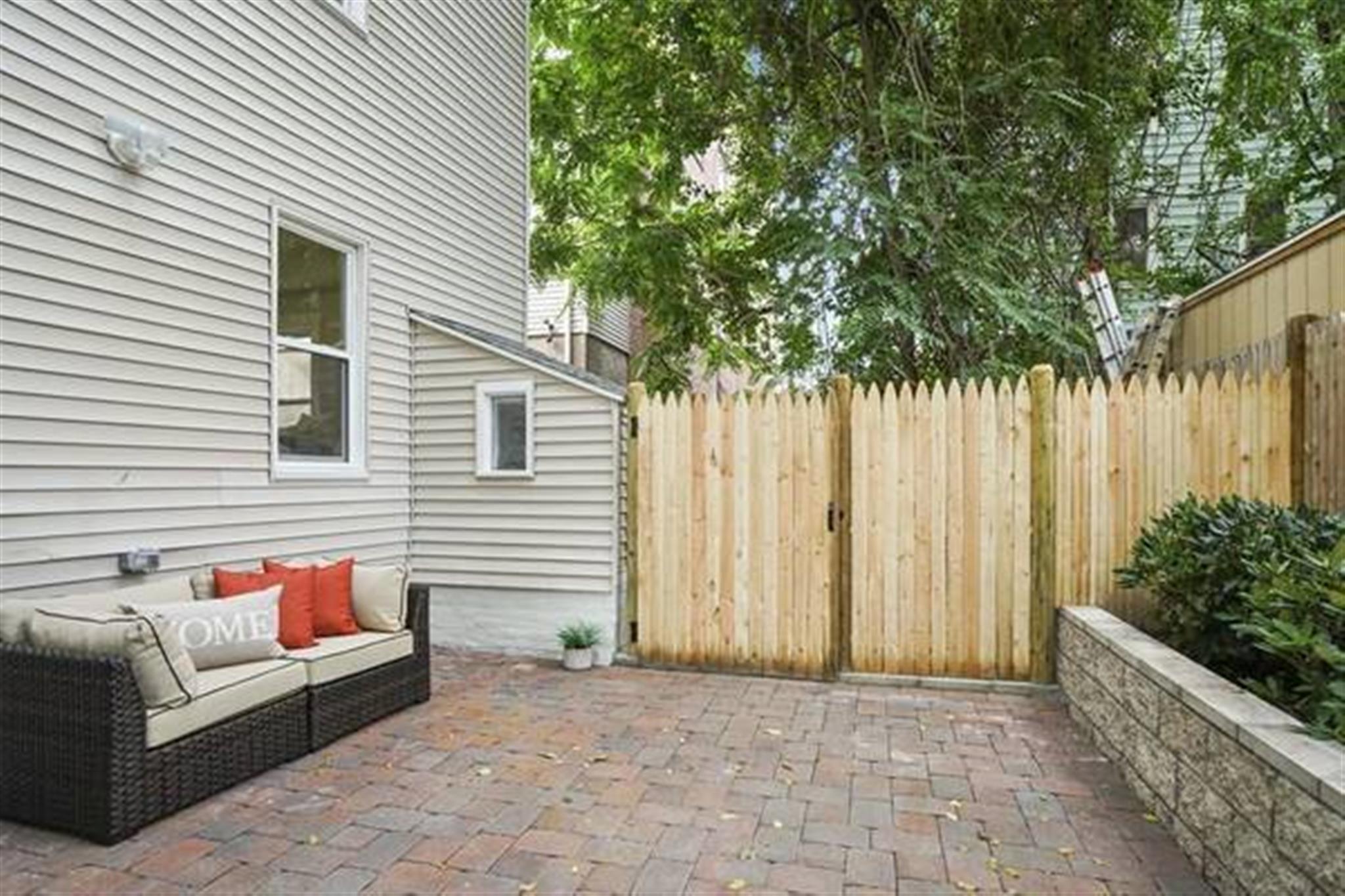 83 Merriam St, Ward Two