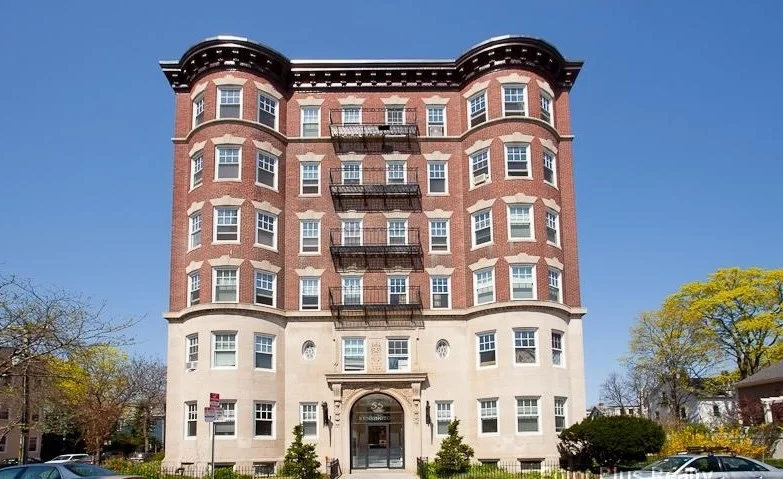 55 Magazine St, Cambridgeport