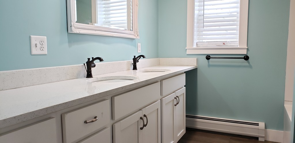 51 Moore Rd, New Braintree