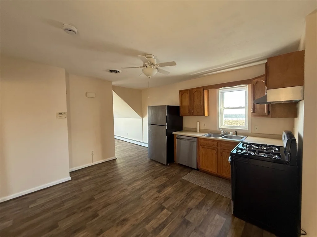 1753 E Rodney French Blvd, South End