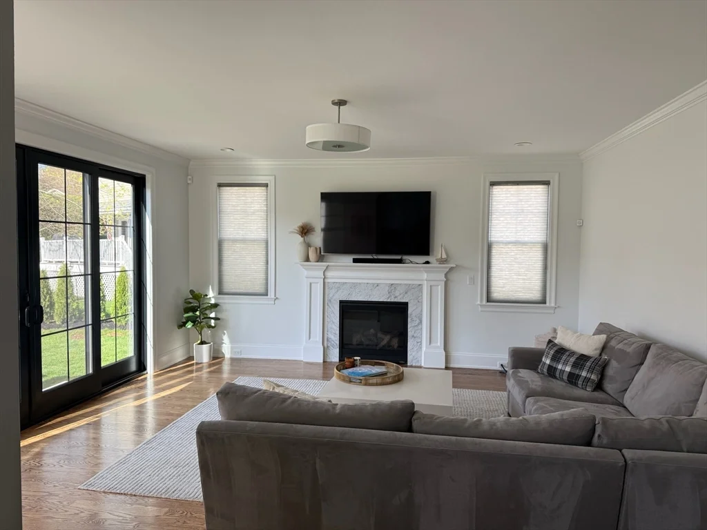 119 Woodbine Circle, Needham