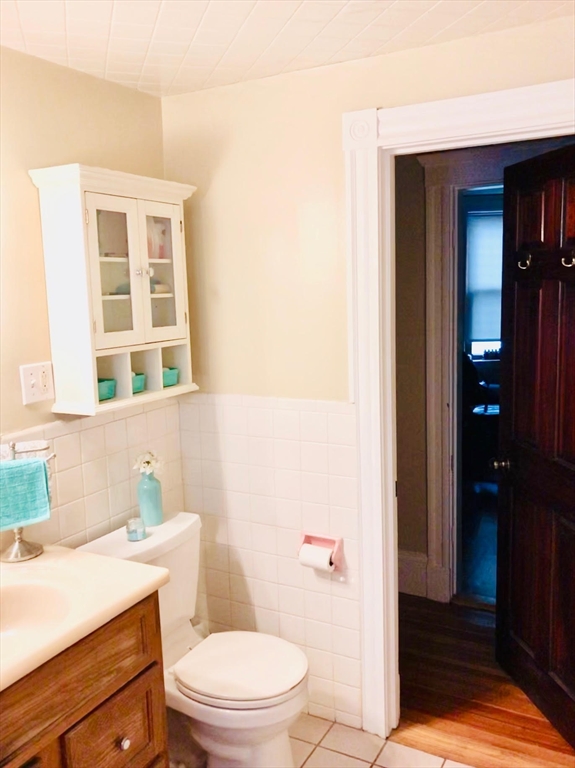 24-26 Marshall St, Medford