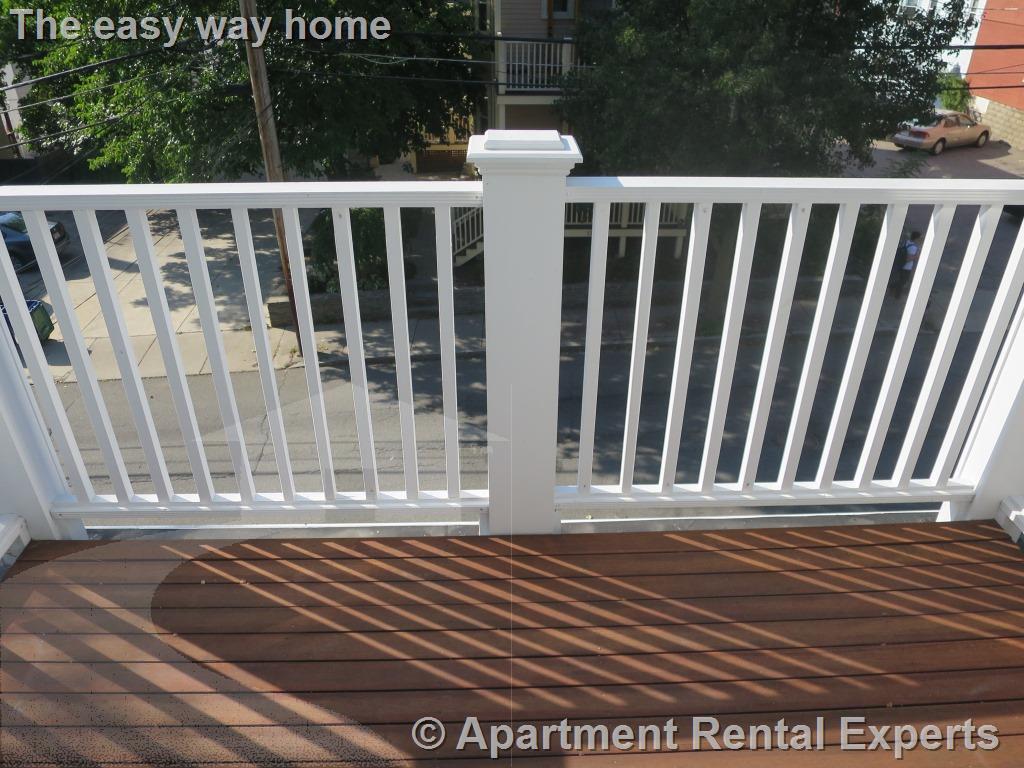 23 Lowell St, Porter Square