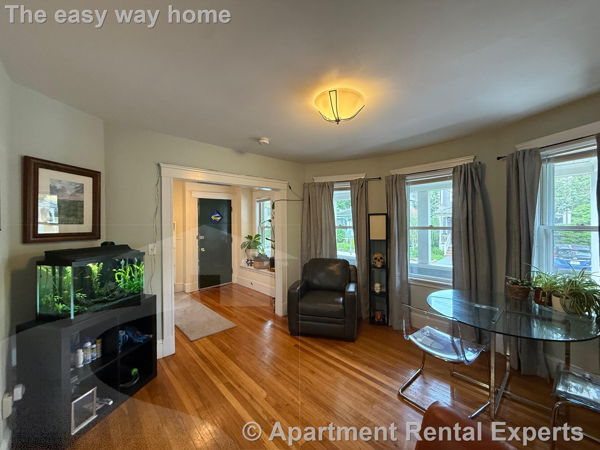 17 Milton St, Davis Square