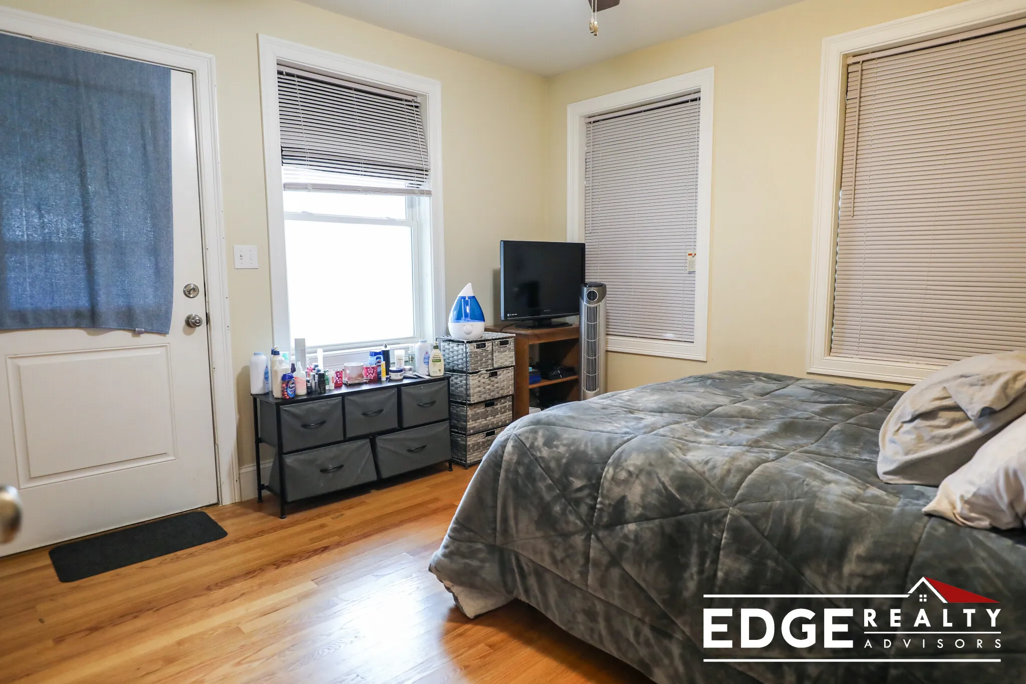 56 Atkins St, Oak Square