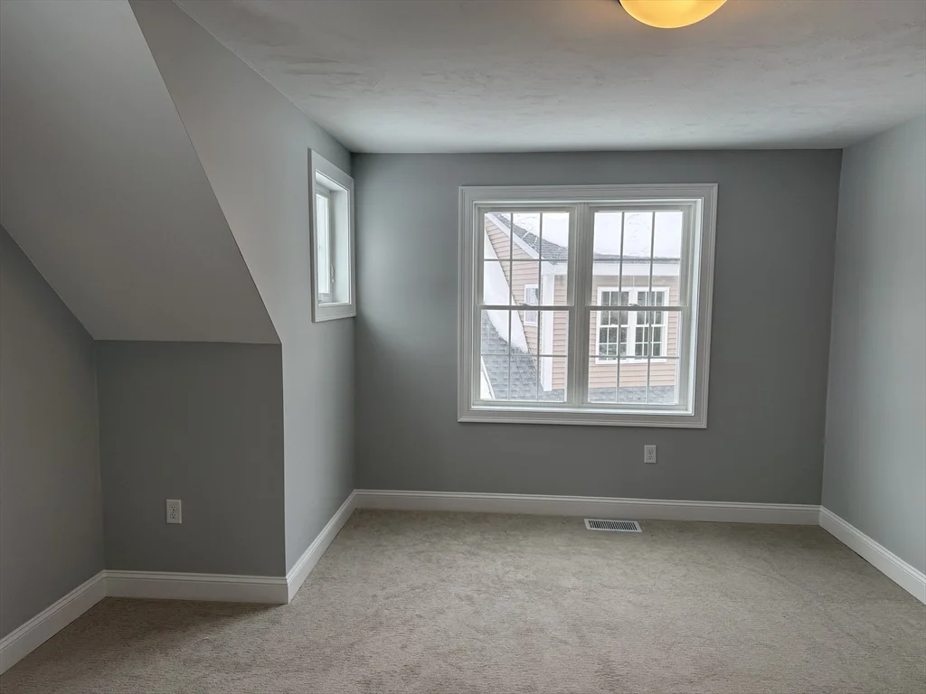 17 Kashmir's Way, Middleboro