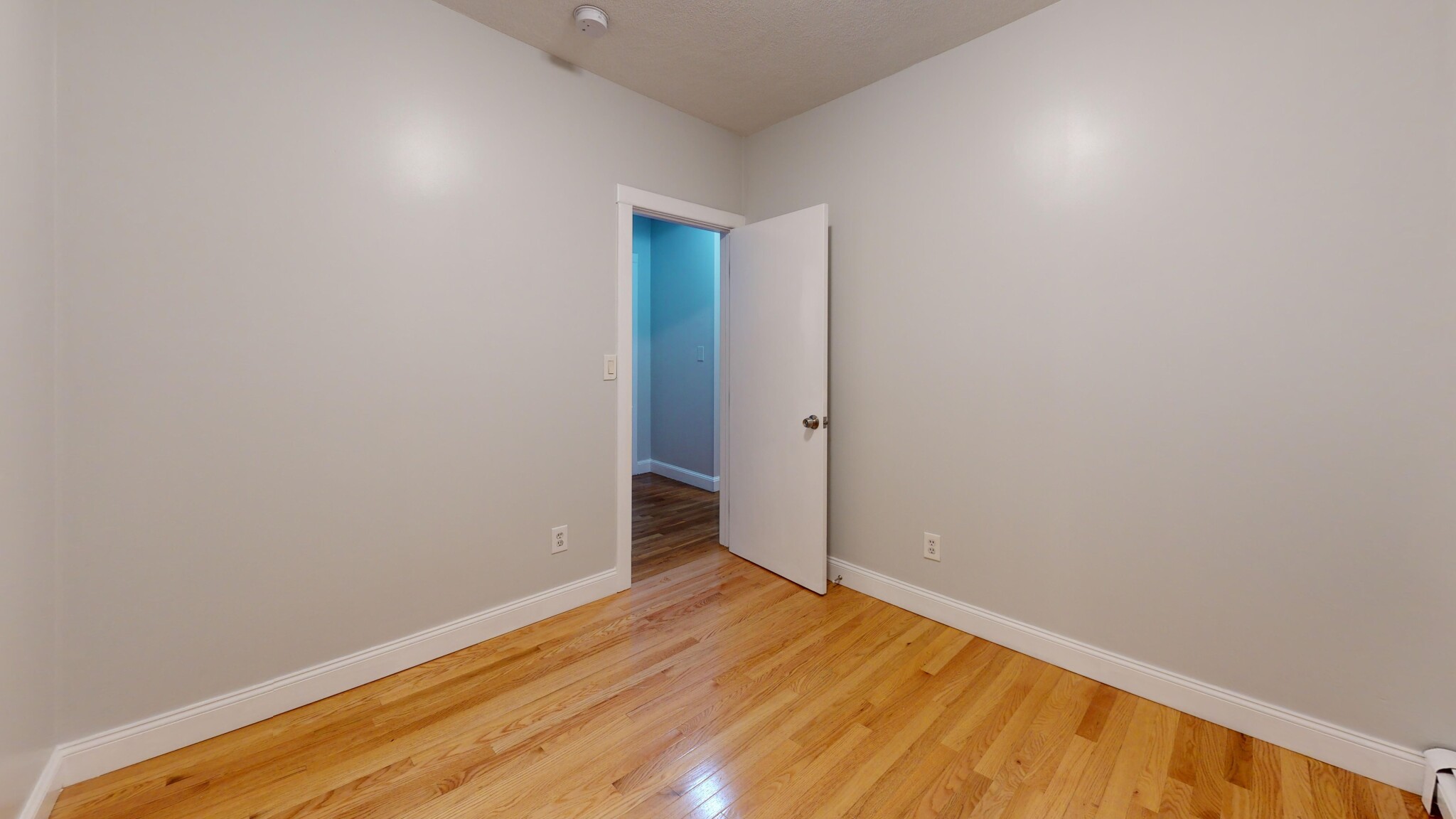 5 Stafford St, Roxbury