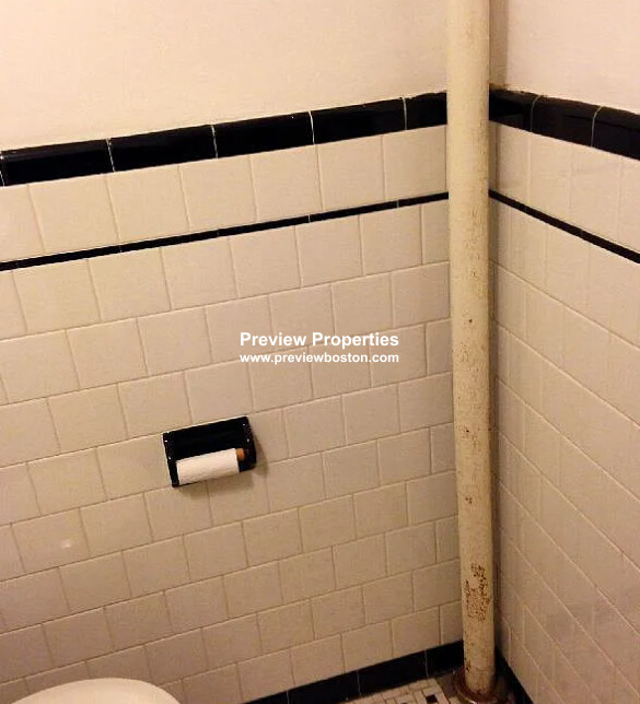 849 Beacon St, Fenway