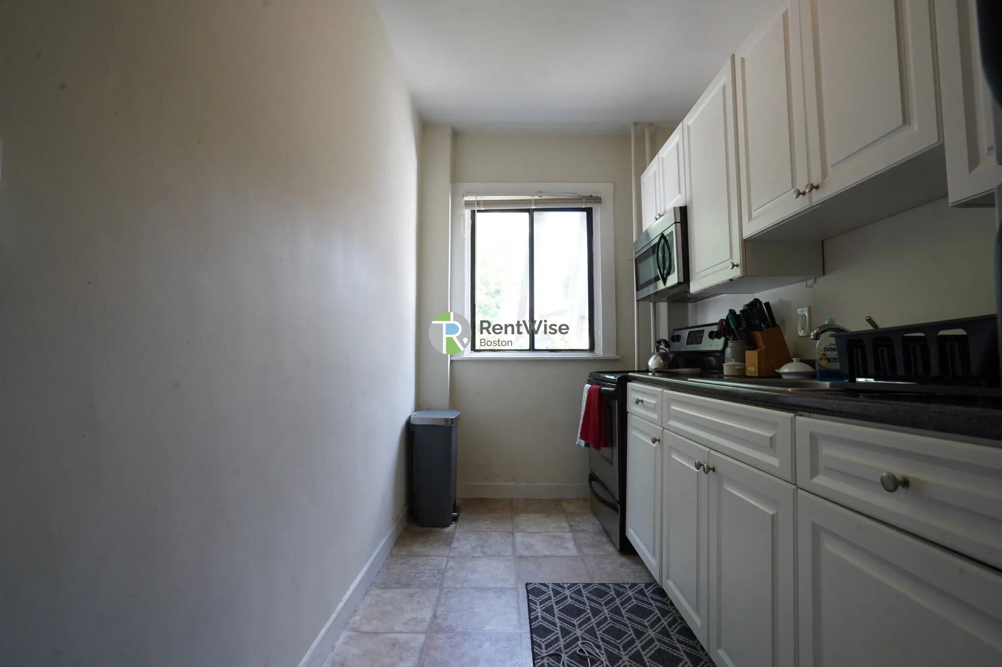 230 Walnut St, Newtonville