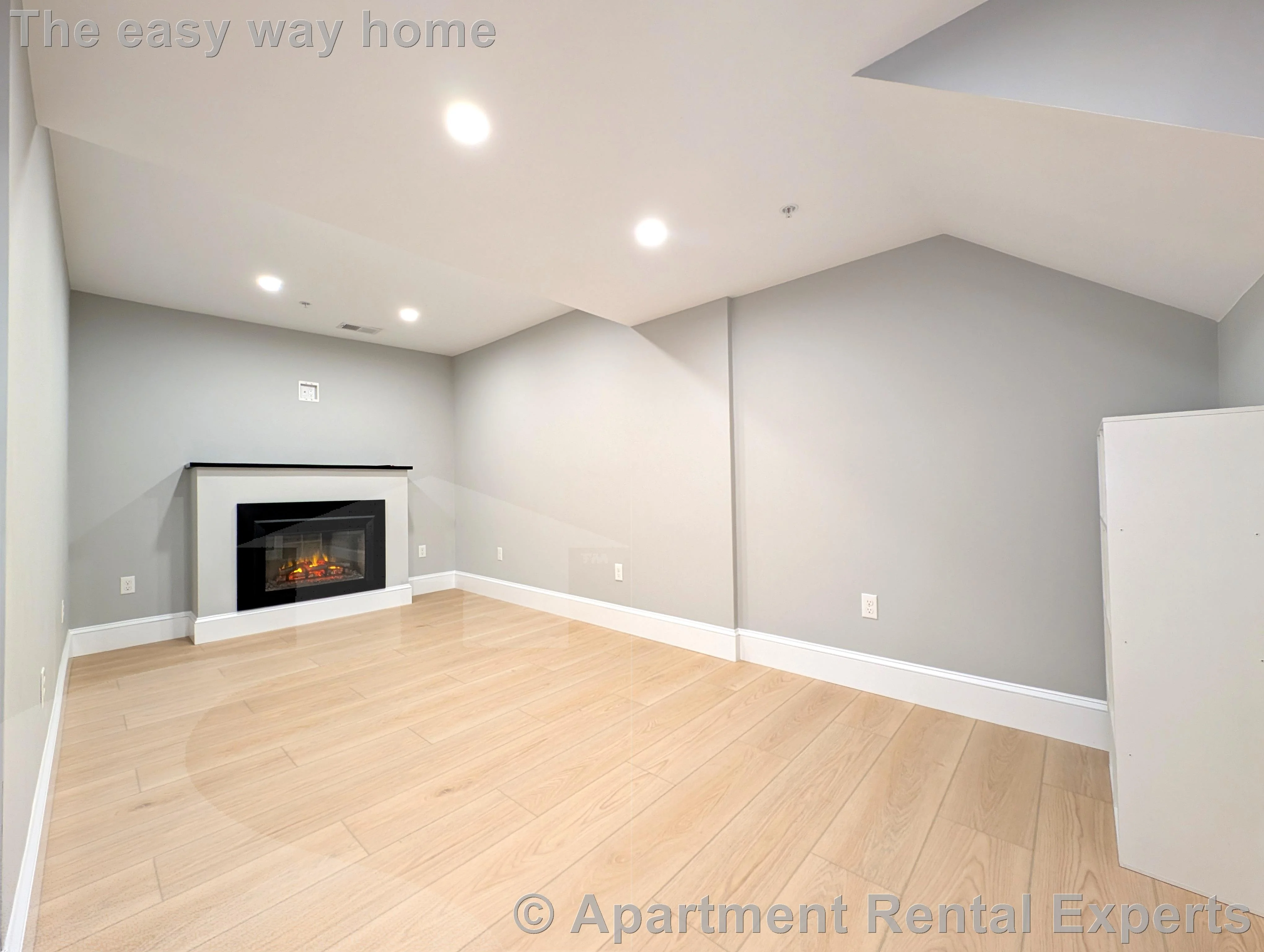 86 Orchard St, Tufts