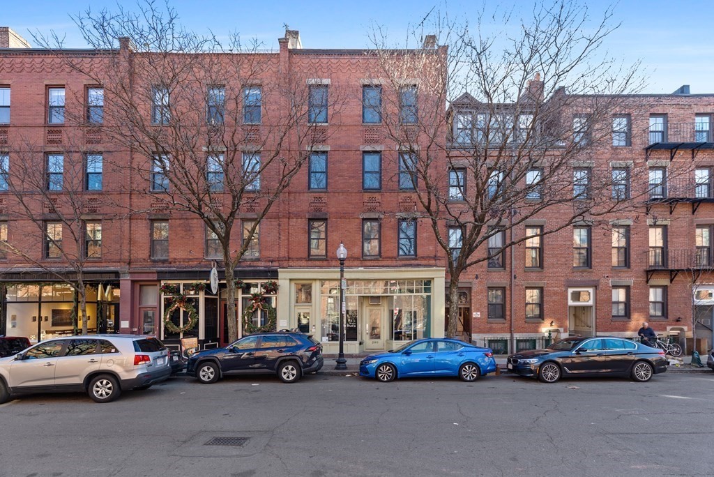 278A Shawmut Ave, South End