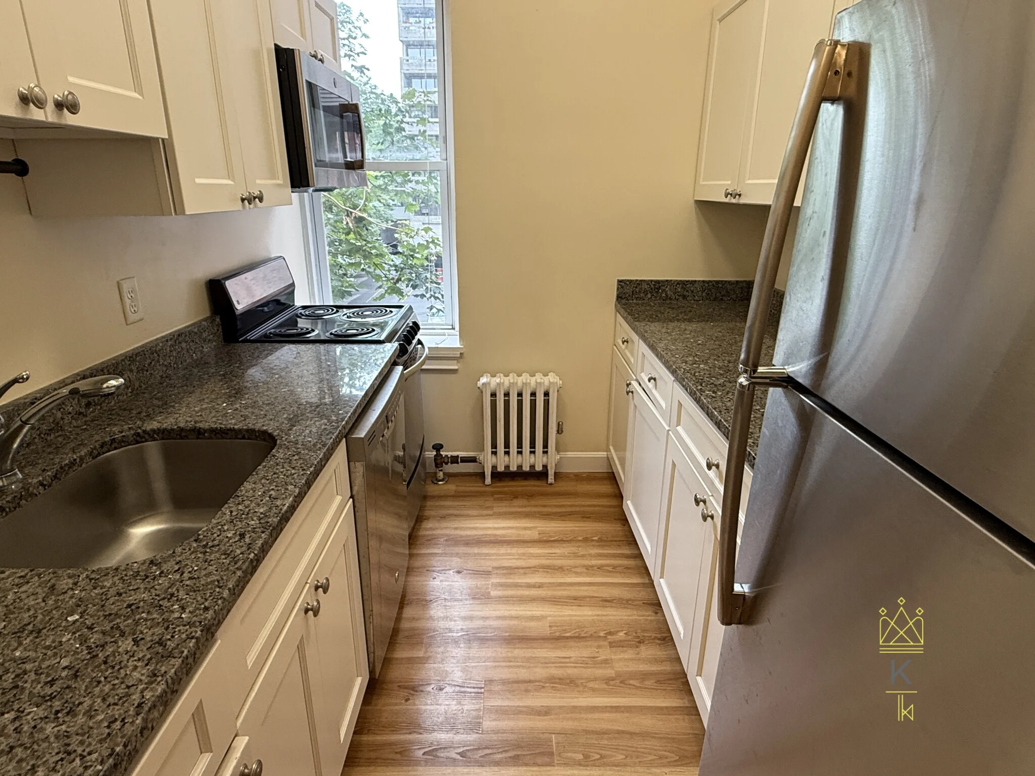 1477 Beacon St, Griggs Park