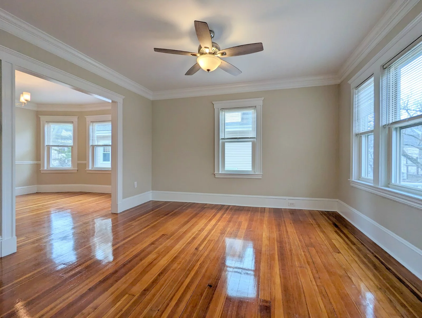 35 Trowbridge St, Arlington