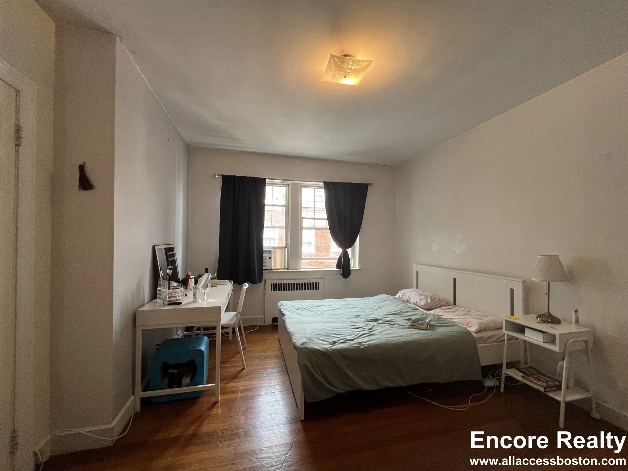 20 Fairbanks St, Brookline