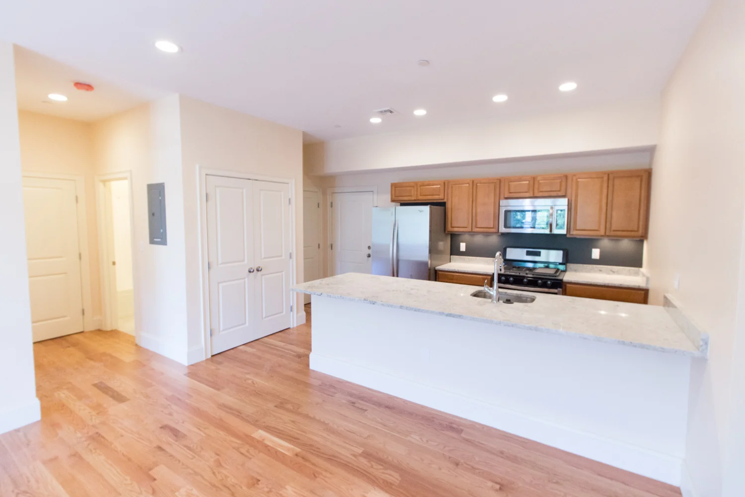 5165 Washington St, West Roxbury