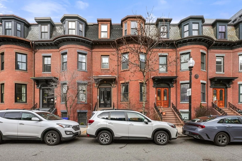 104 E Brookline St, South End