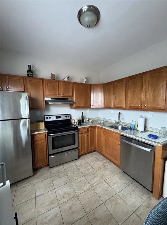 9 Sewall Ave, Coolidge Corner