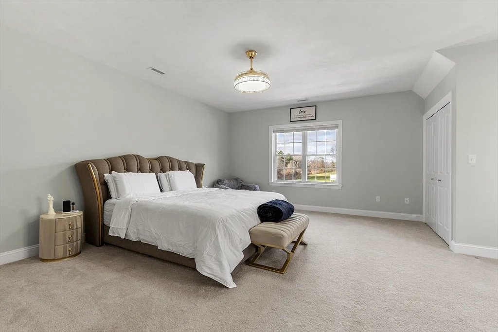 27 Spring Rd, Westborough