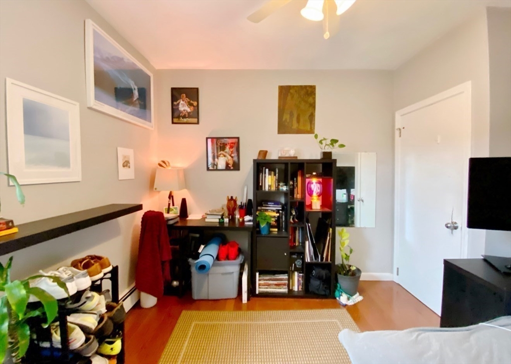 149 Cottage, East Boston