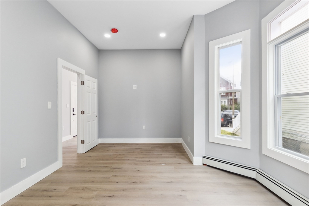 91 Blue Hill Ave, Boston