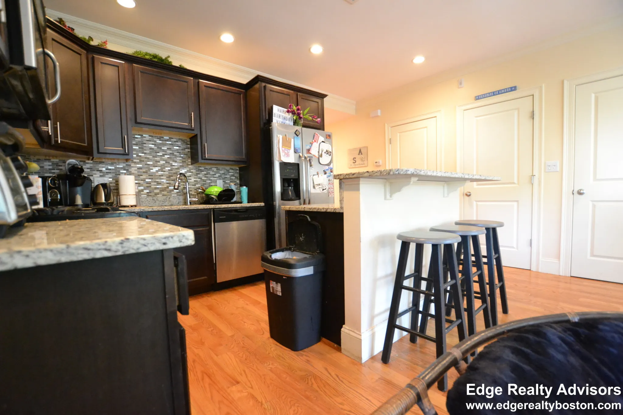 11 Sparhawk St, Oak Square