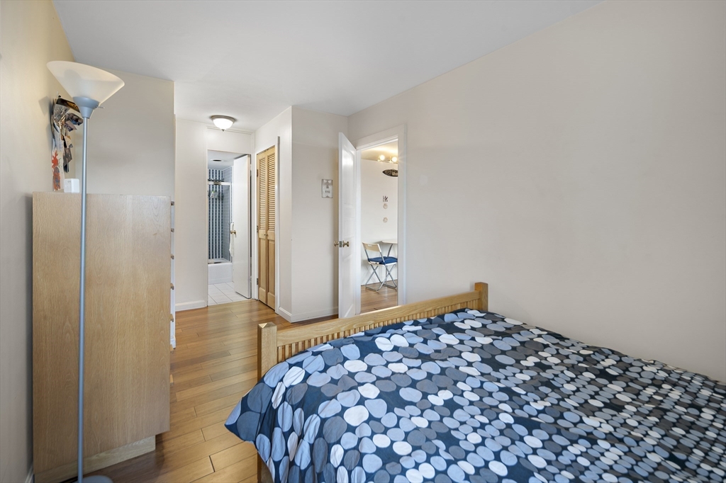 29 Concord Ave, Neighborhood Nine