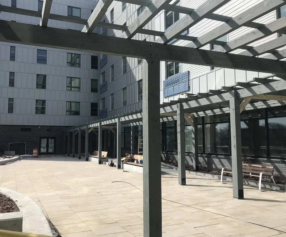 466 River St, Mattapan