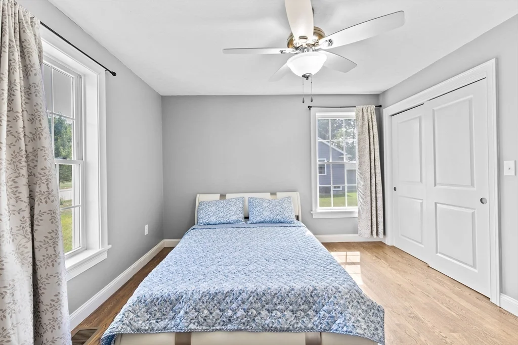 21 Pasture Brook Rd, Attleboro