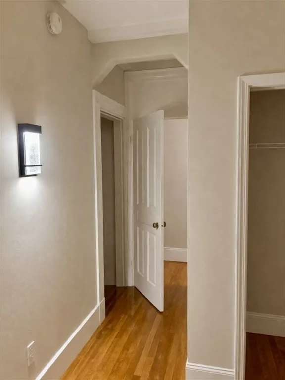 91 Walnut St, Brookline Village