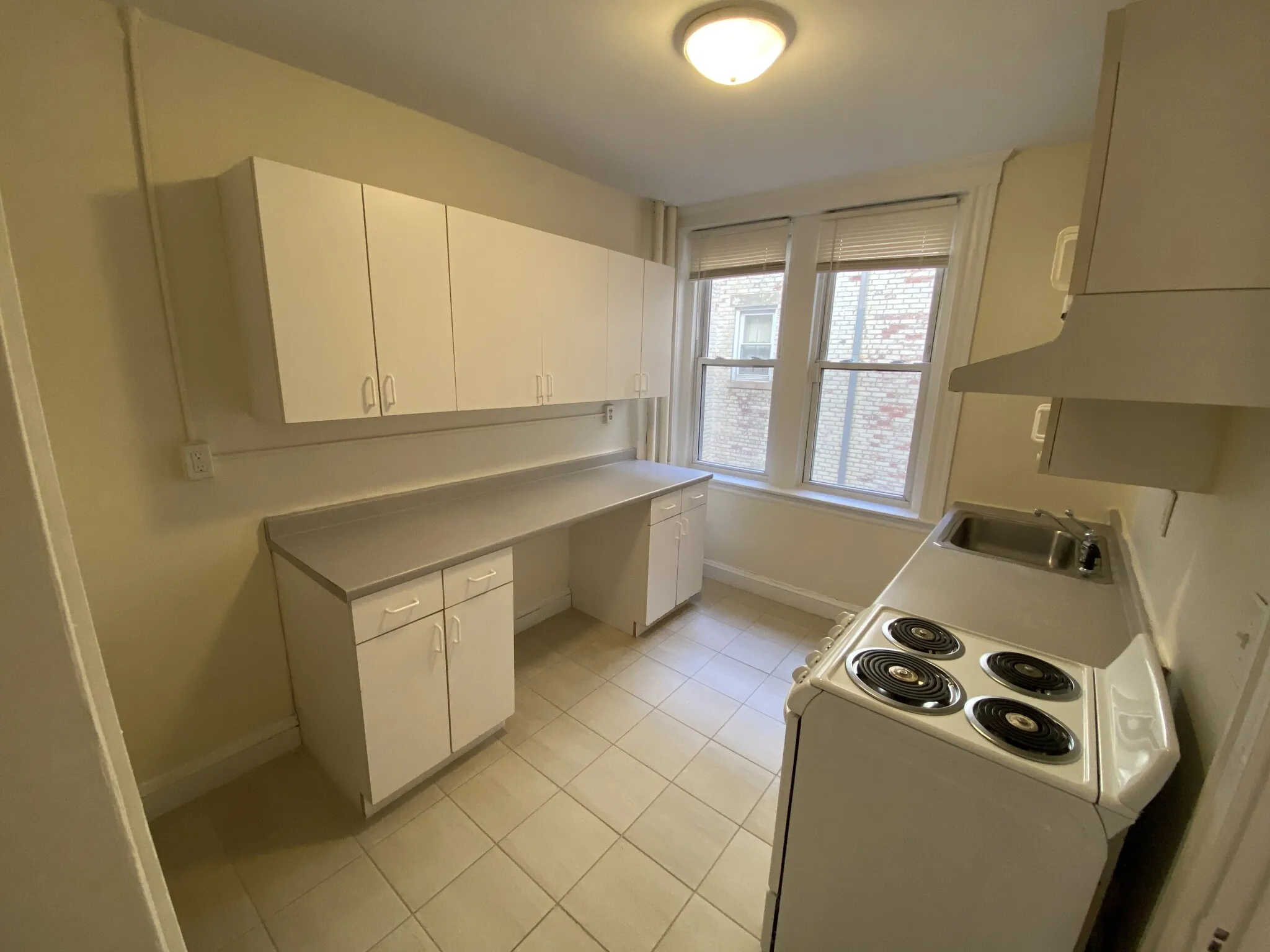 5 Barrows, Allston