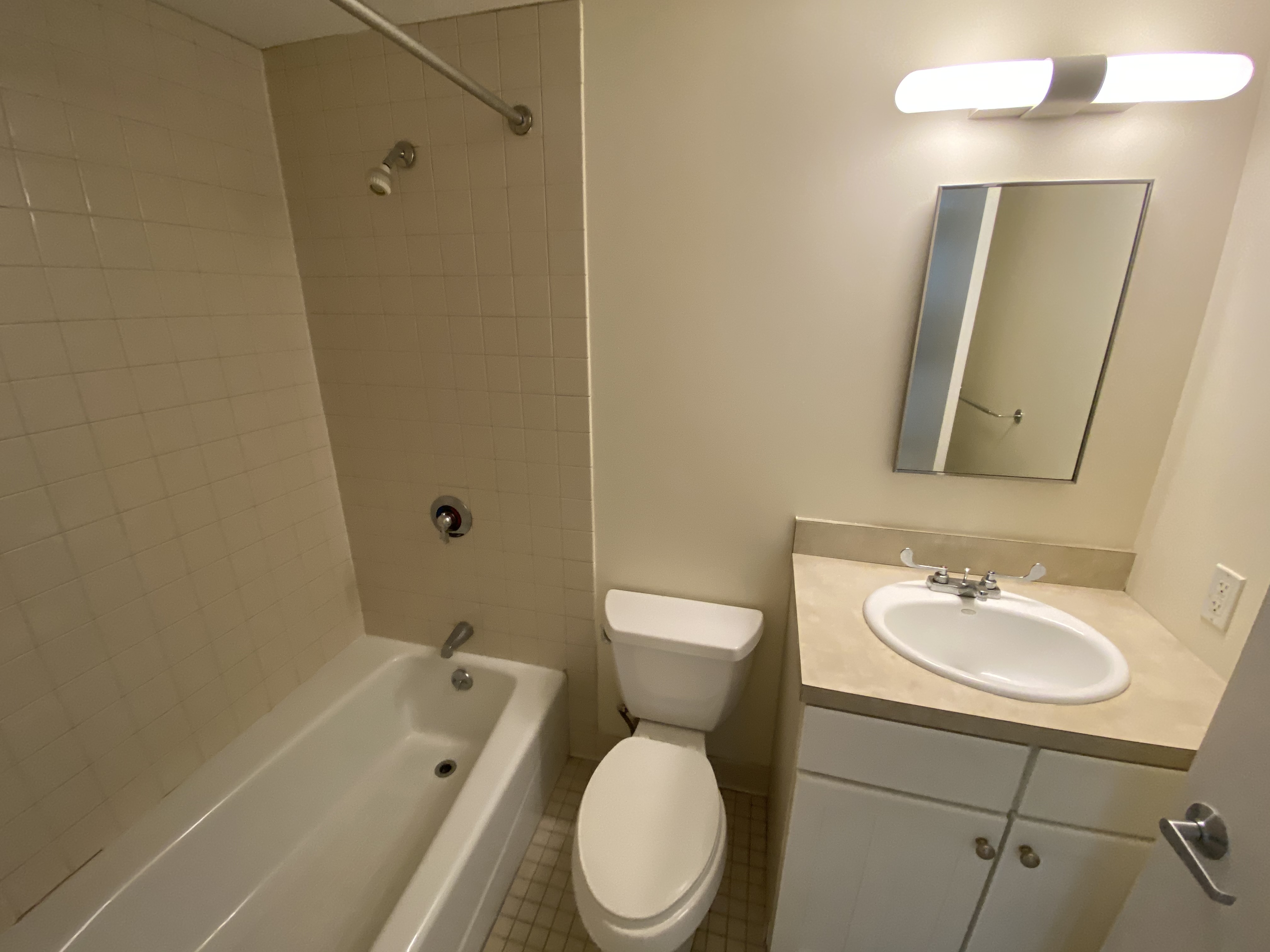 40 Boylston St, Downtown