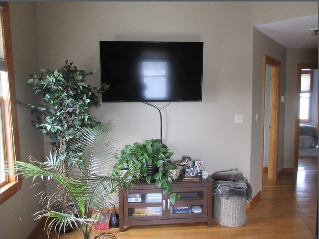 4 Webb Park, South Boston