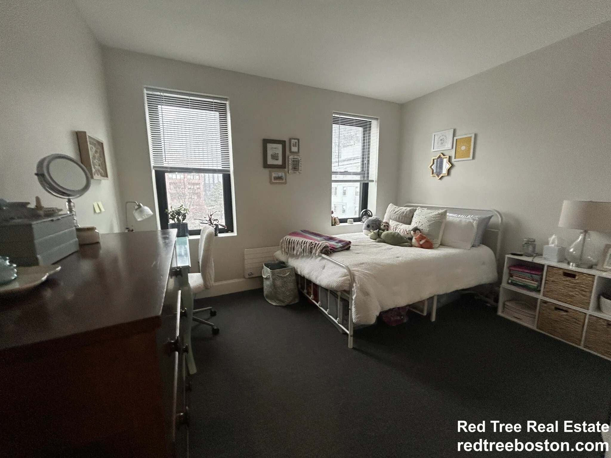 829 Beacon St, Fenway