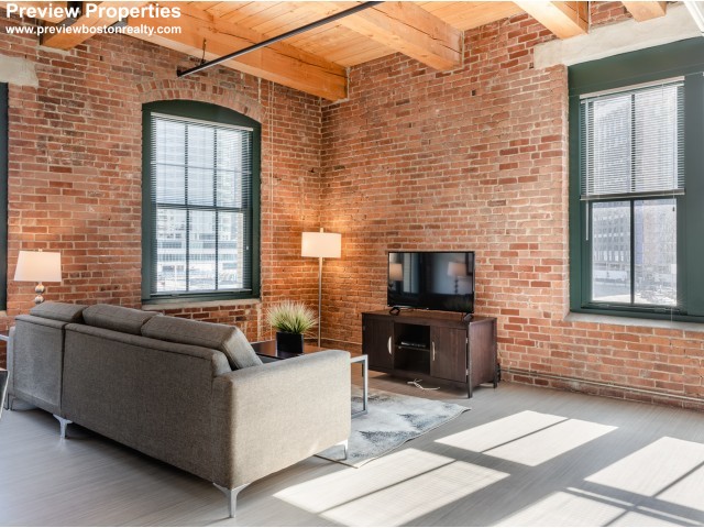 381 Congress St, Seaport District