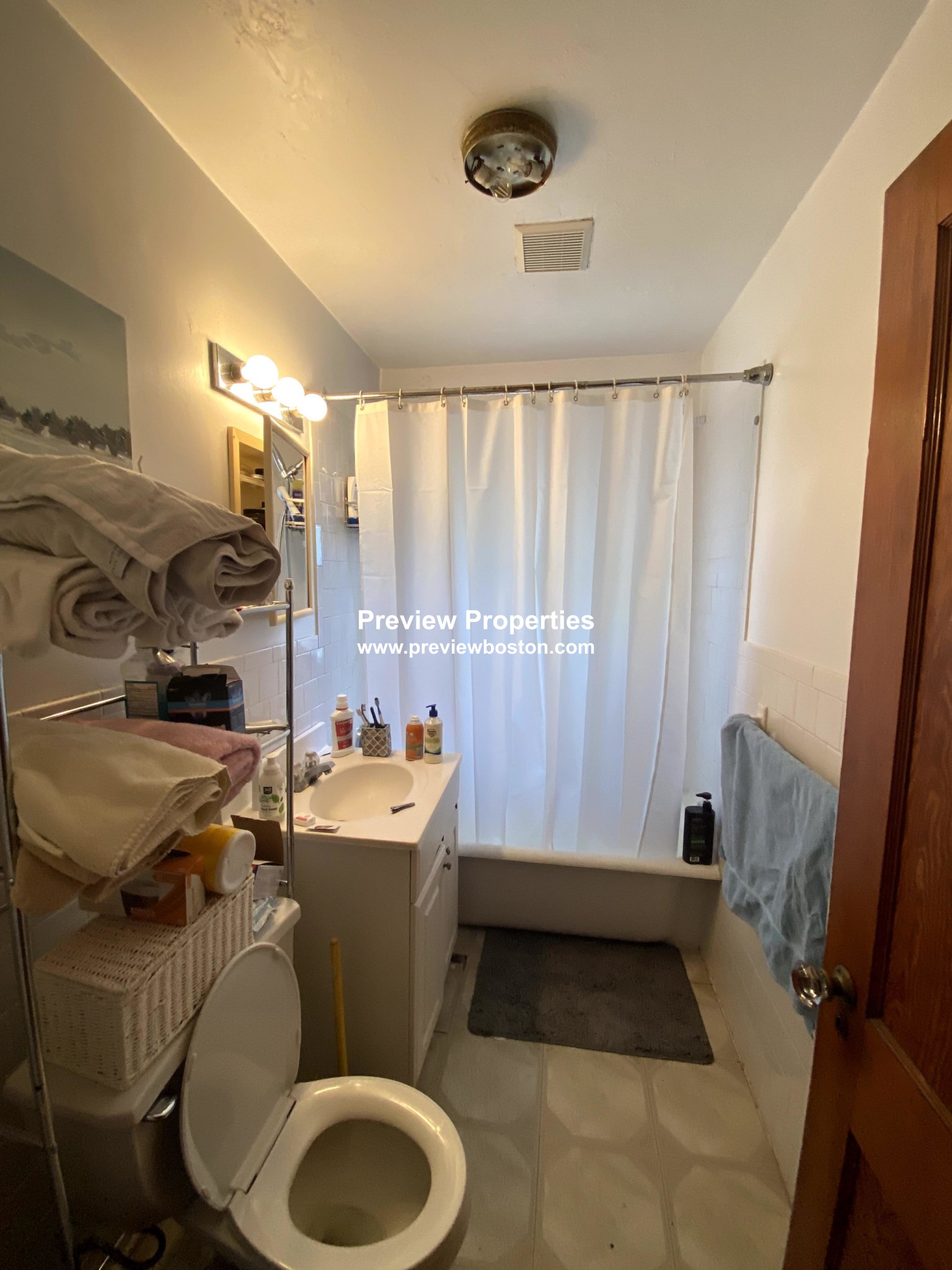 12 Niles St, Brighton