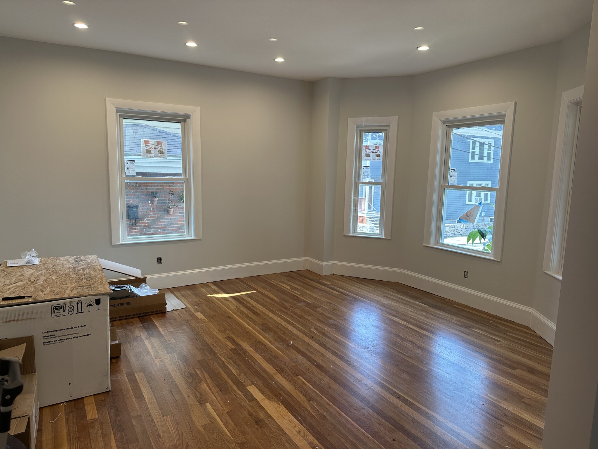 55 Lowell St, Spring Hill