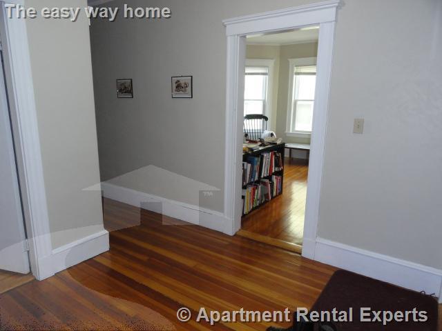 101 Heath St, Winter Hill