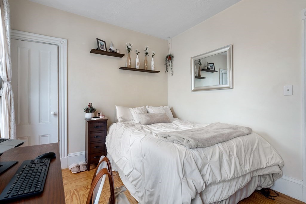 161 N St, South Boston