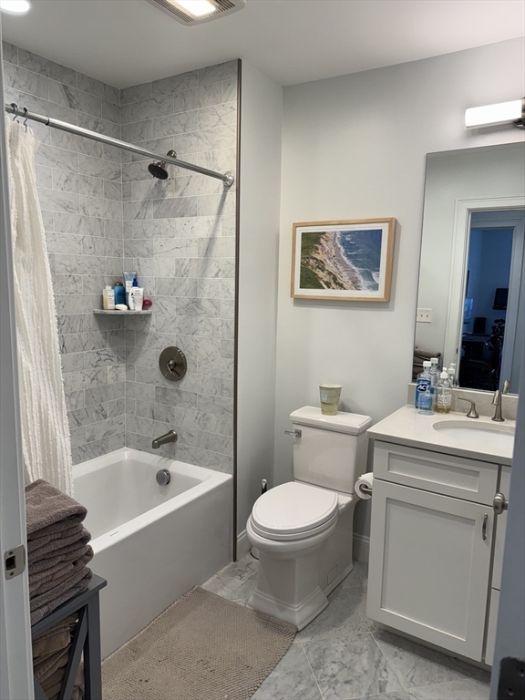 728 East Broadway, South Boston