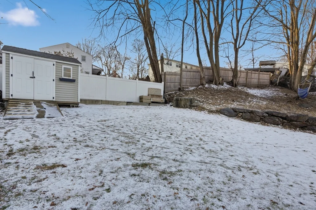 42 Catalpa Cir, Worcester