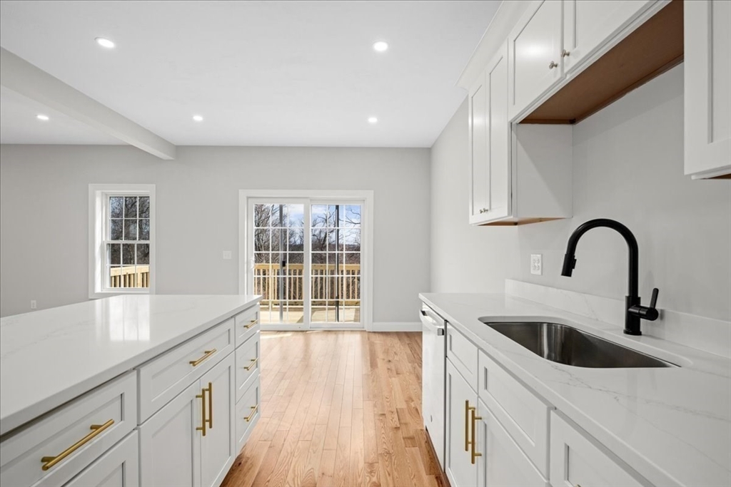 77 Upland St, Worcester