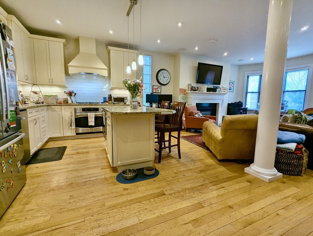 925 East Broadway, South Boston